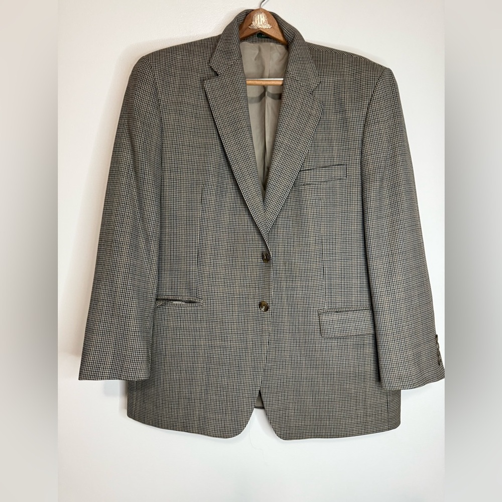 Ralph Lauren 100% wool Men's Blazer/sport coat in size 44R